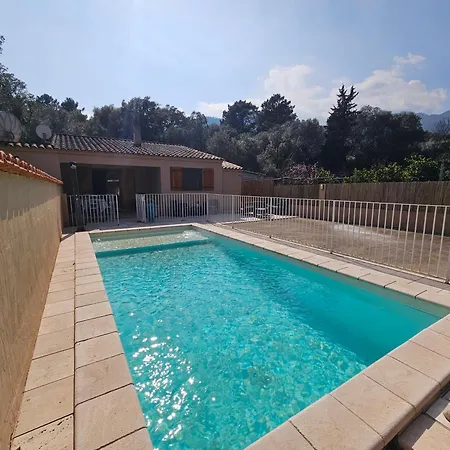 Taglio Rosso-piscine Privee Chauffee- Proche Piscines Naturelles Du Cavu- Pinarello